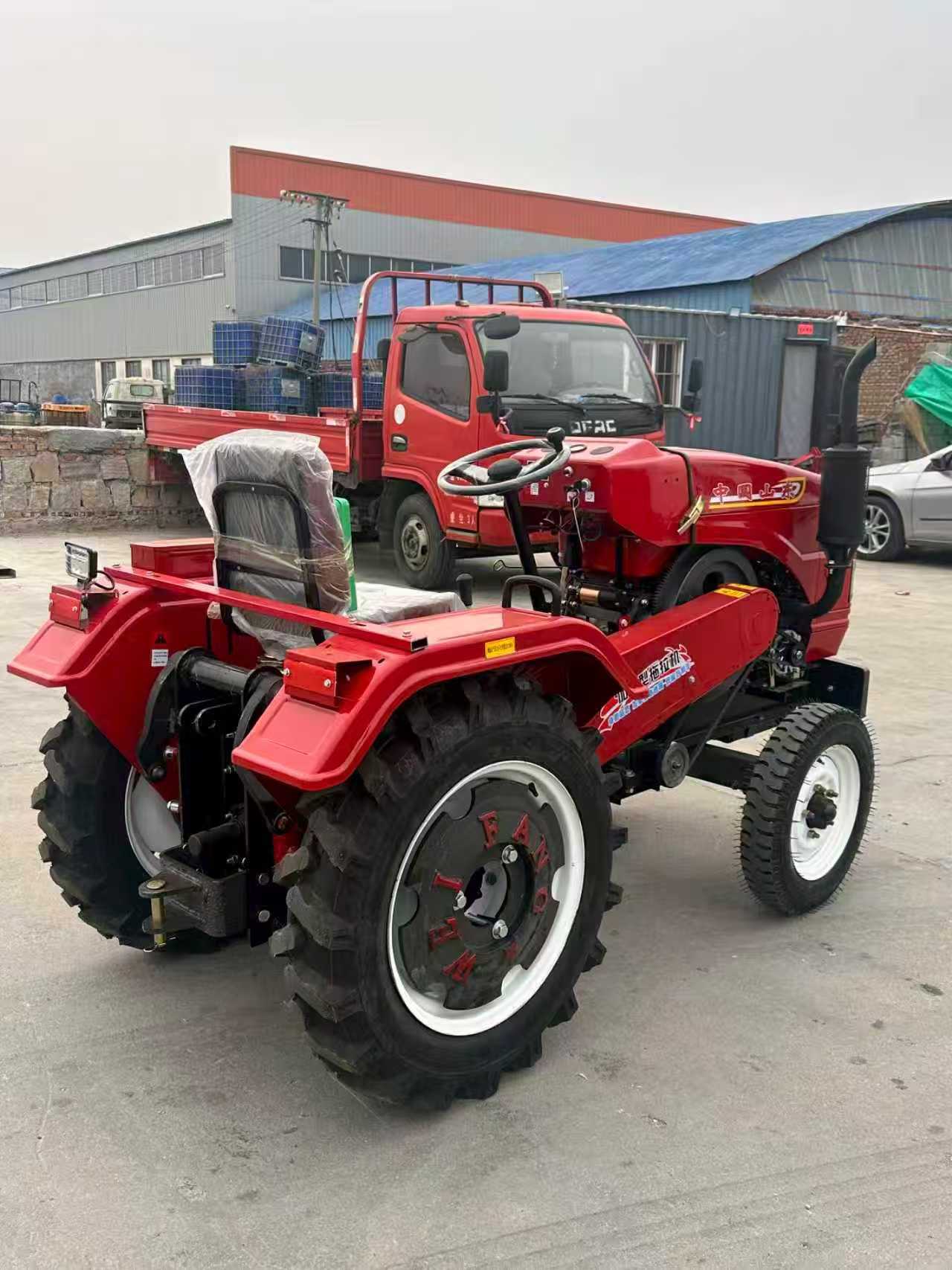 25馬力トラクター