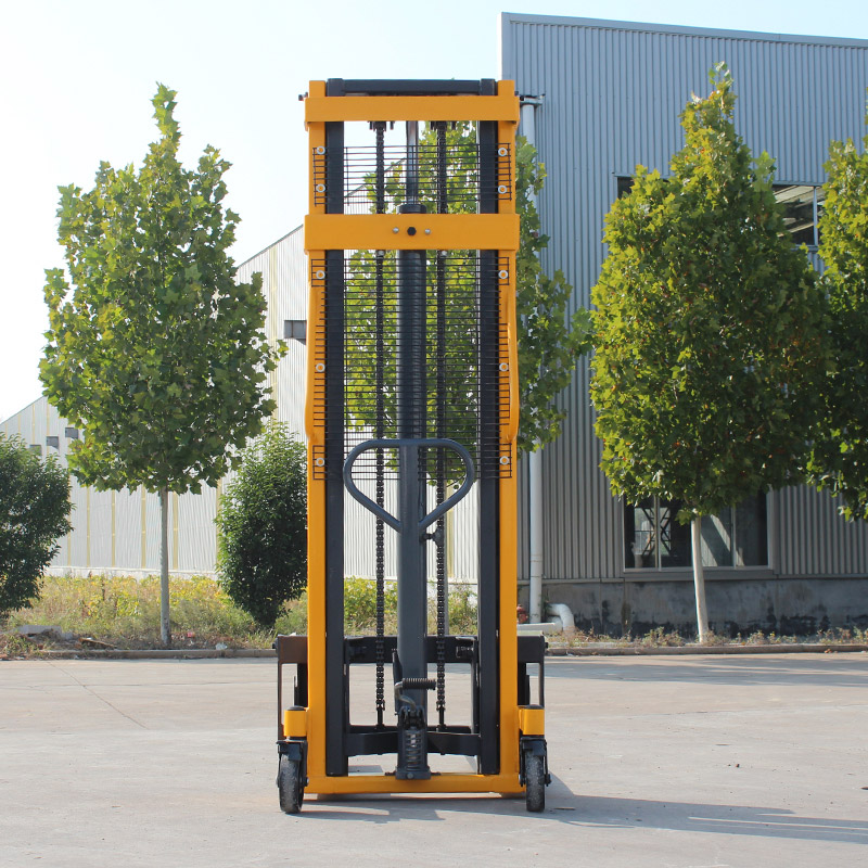 手動パレットスタッカー